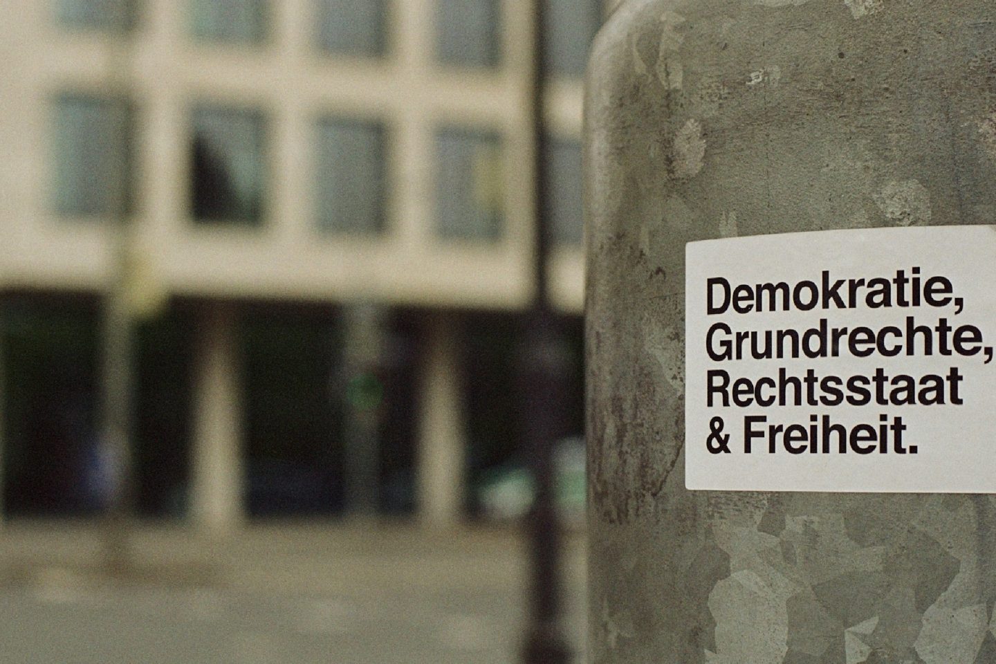 Haltung wahren: Demokratische Kultur in Kommunen